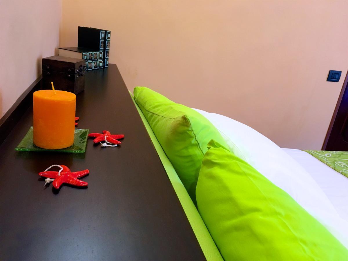 Residenza Viviani Bed & Breakfast Сант'Агнело Екстериор снимка